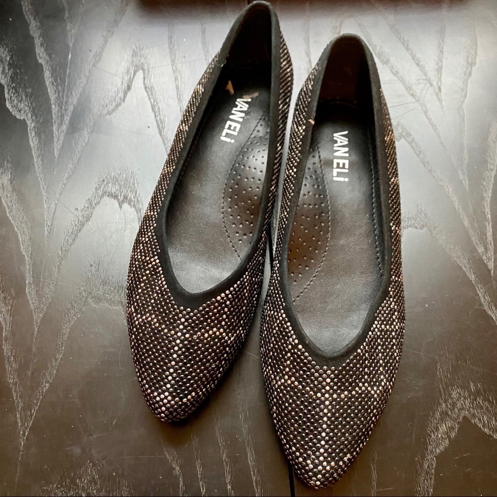 NWOT Vaneli Studded Black Pointed Toe Ballet Flats